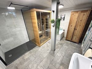 Photo 23- click for photo gallery